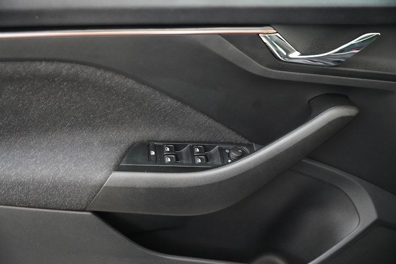 Škoda Kamiq - fotka 12 z 26