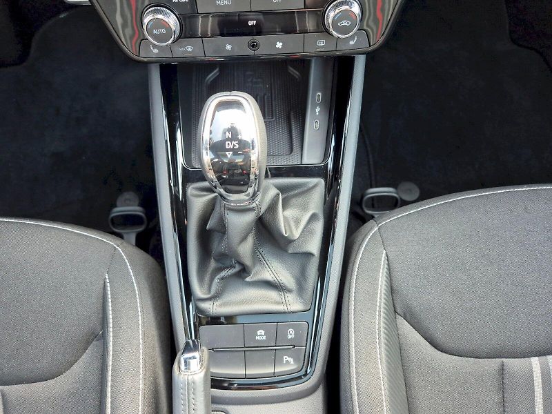 Škoda Kamiq (2025) Monte Carlo 1.5TSi 110kW 7°aut - fotka 24 z 32