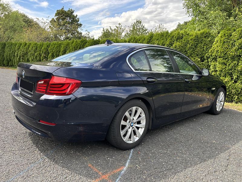 BMW Řada 5 (2012) 525d Individual Nový motor kůž - fotka 5 z 27
