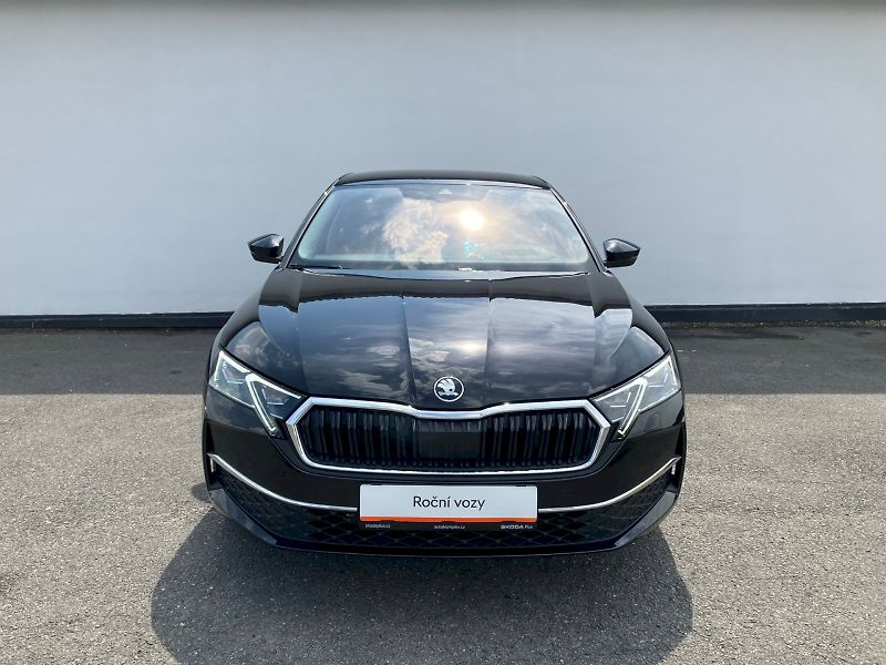 Škoda Octavia (2024) TOP SELEC TD 110/2.0 A7F - fotka 4 z 32