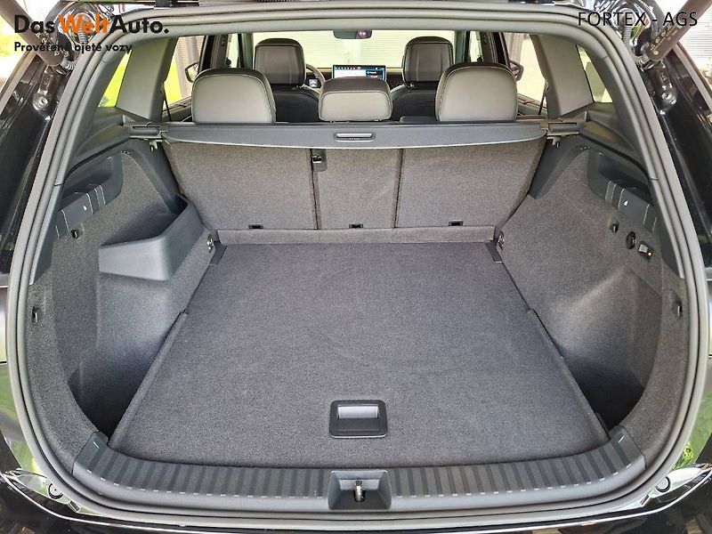 Volkswagen Tayron (2025) R-LINE,2.0 TDI,142kW,4x4,Záruk - fotka 26 z 33