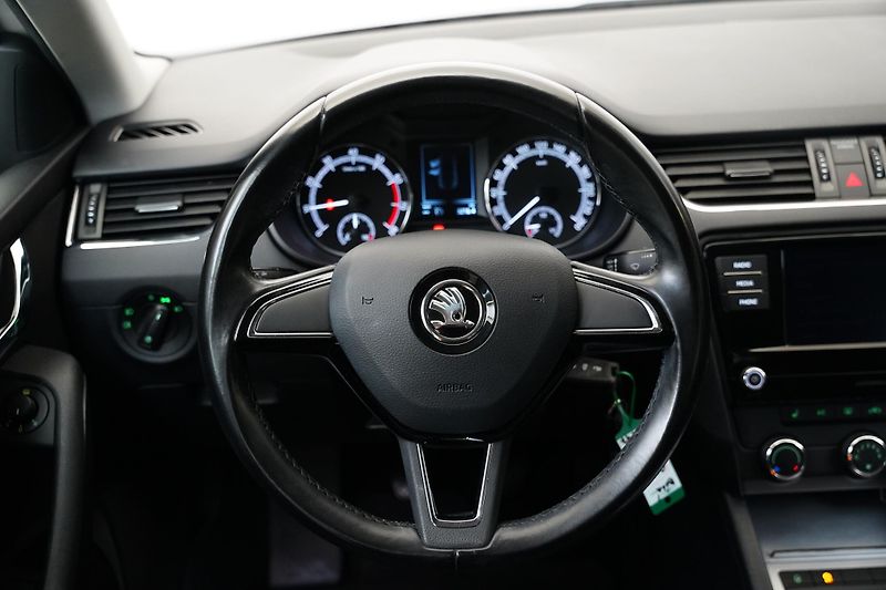 Škoda Octavia - fotka 16 z 24