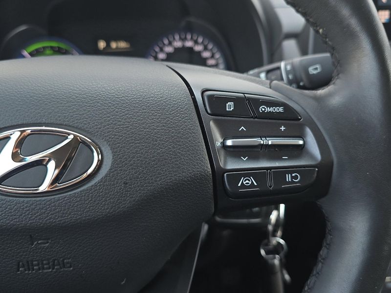 Hyundai Kona (2023) SMART 1.6 GDi HEV 77kW, 1. Maj - fotka 13 z 23