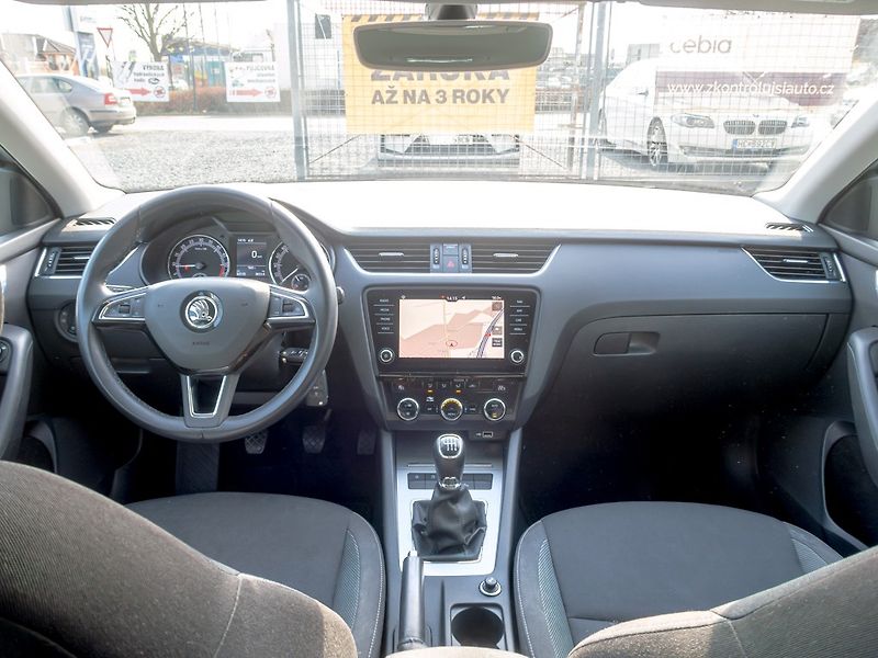 Škoda Octavia (2020) ČR 8/20 2.0TDI 110KW–NAVIGACE - fotka 13 z 43