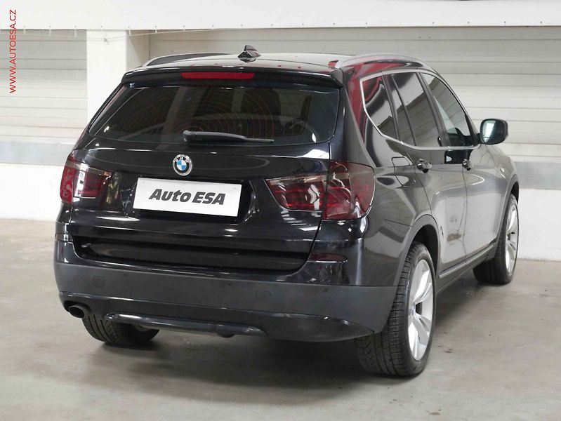 BMW X3 (2011) 2.0 D xDrive20d, 1.maj, AT - fotka 6 z 22