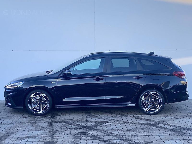Hyundai i30 1.5 T-GDI MHEV DCT N-Line - fotka 8 z 19