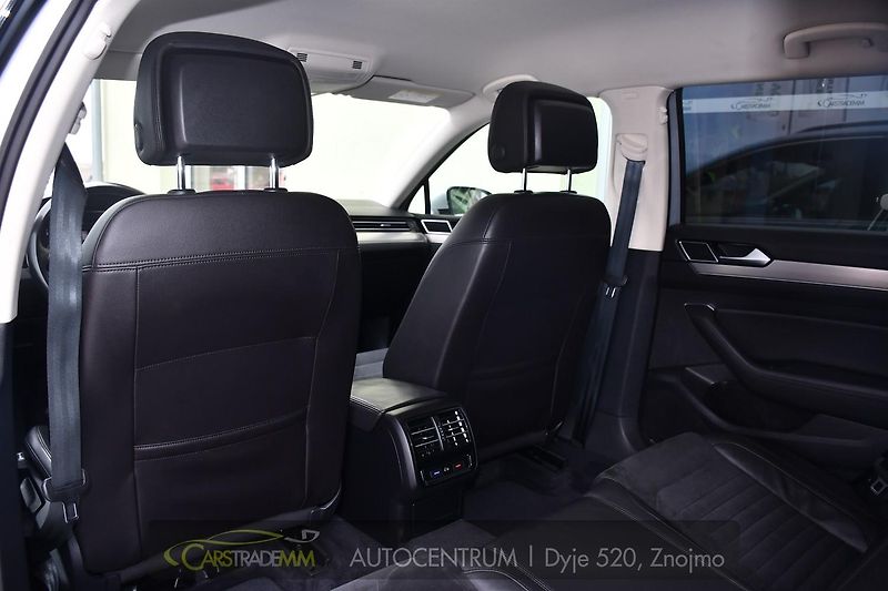 Volkswagen Passat 2,0TDi DSG NAVI 2xKOLA  - fotka 13 z 51