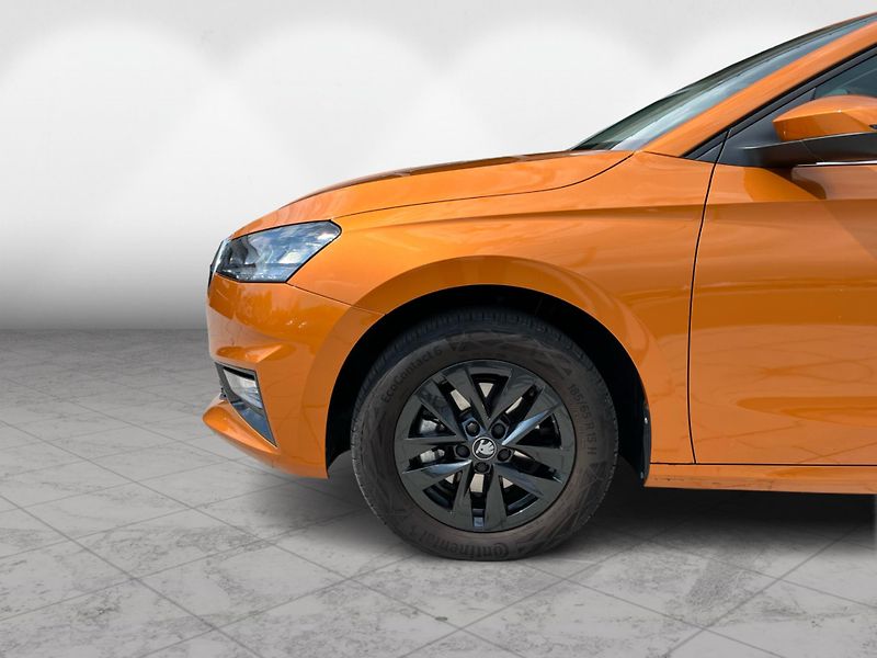 Škoda Fabia 1.0TSI 85kW TOP SELECTION - fotka 10 z 27