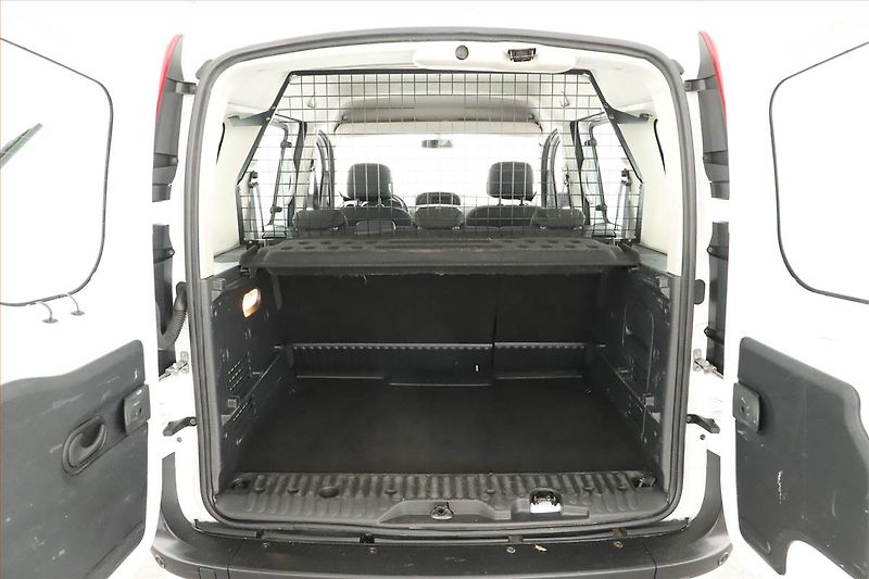 Renault Kangoo (2021) Zen 1.5 dCi, 5Míst, ČR, 1Maj - fotka 11 z 11