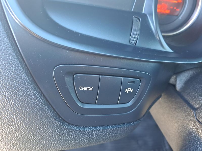 Citroën C5 (2013) 2.0 HDi PĚKNÝ STAV - fotka 25 z 30
