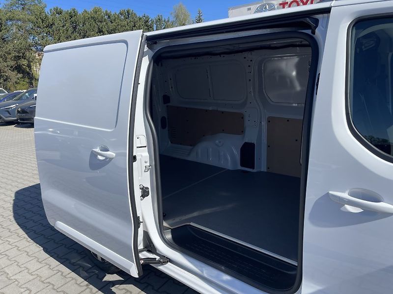 Toyota ProAce PanelVAN L2 2.2 Automat Comfor - fotka 9 z 21