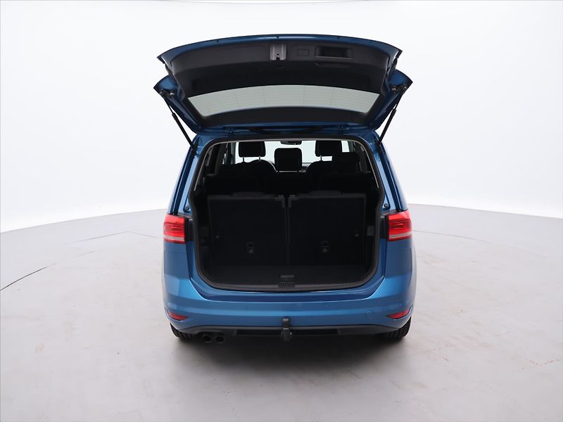 Volkswagen Touran 1.4 TSI 110kW DSG 7Míst CZ DPH - fotka 9 z 34