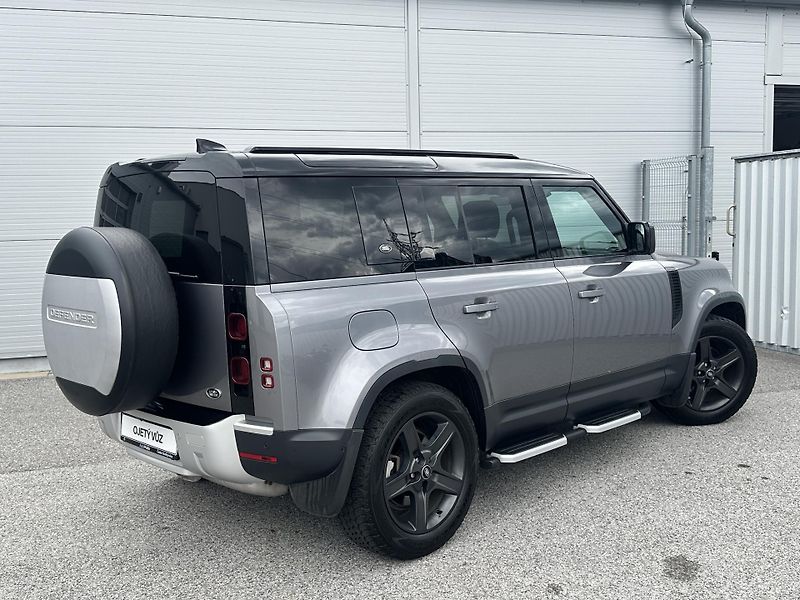 Land Rover Defender 110 D300 221kW Black Packet - fotka 2 z 18