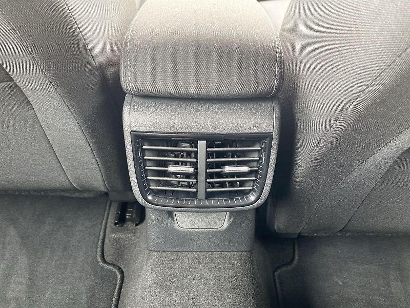 Škoda Fabia (2025) 1.0 TSI Selection - fotka 24 z 31