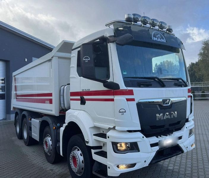 MAN TGS (2023) 35.430 8x4 S1 EURO 6 - fotka 2 z 21