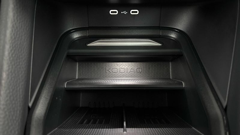 Škoda Kodiaq 2.0 TDI DSG 4x4 Exclusive Sele - fotka 27 z 36