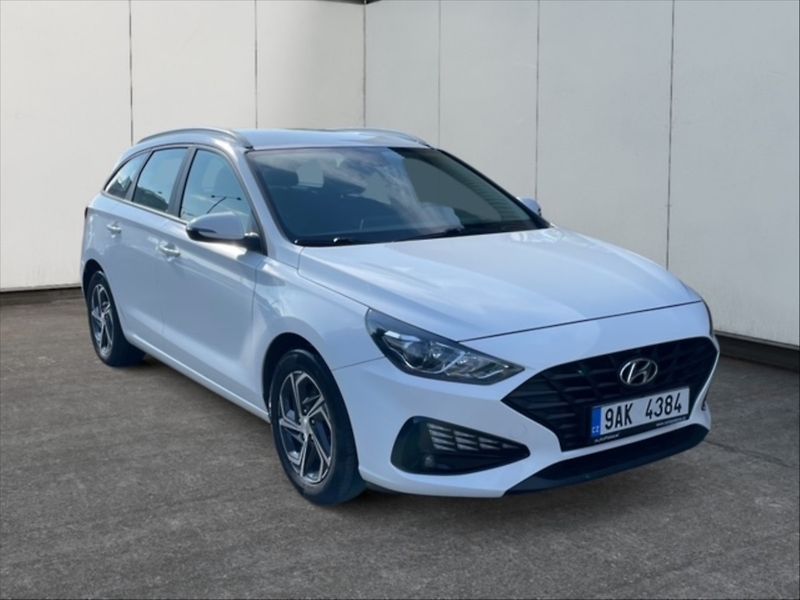 Hyundai i30 1,0 TGDI Family Comfort - fotka 1 z 11