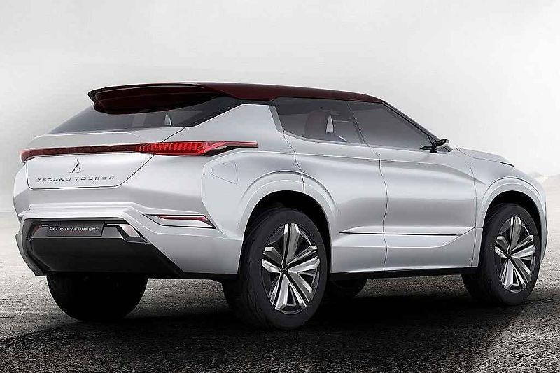Koncept Mitsubishi GT-PHEV.