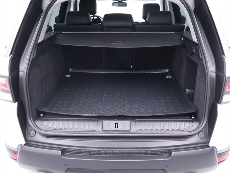Land Rover Range Rover Sport 3,0 SDV6 HSE 225kW CZ Dynamic - fotka 10 z 37