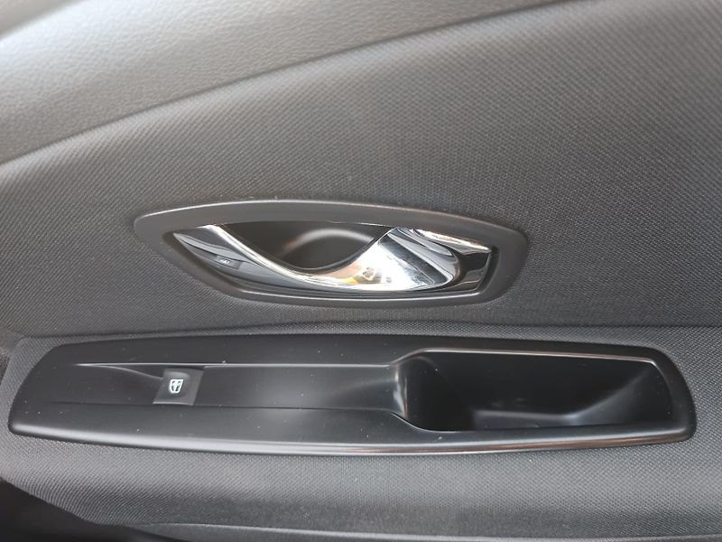 Renault Mégane (2016) - fotka 25 z 37