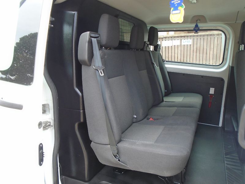 Ford Transit Custom (2015) 2.2 TDCi 6 míst, klima - fotka 13 z 25