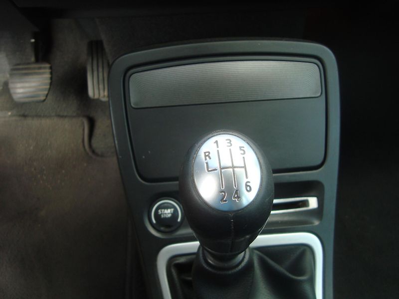 Renault Espace (2008) 2,0DCI - fotka 13 z 14