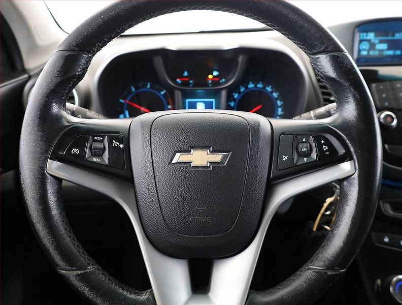 Chevrolet Orlando (2013) 2.0 VCDi, 7 míst, po STK - fotka 8 z 16