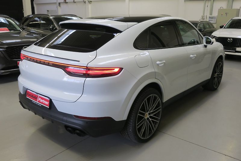 Porsche Cayenne (2019) Coupe 3.0 V6 Tiptronic Vzduch - fotka 4 z 45