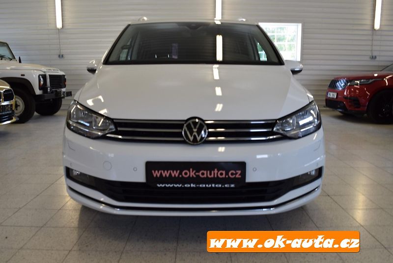Volkswagen Touran 2.0 TDI HIGH. 7 MÍST 61 000 KM - fotka 11 z 52