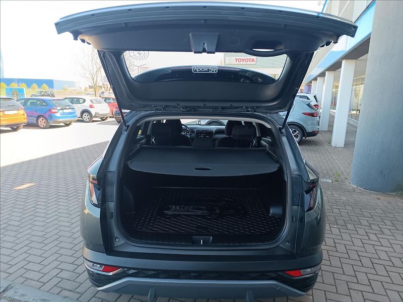 Hyundai Tucson 1,6 T-GDi 4X4 Smart - fotka 18 z 18