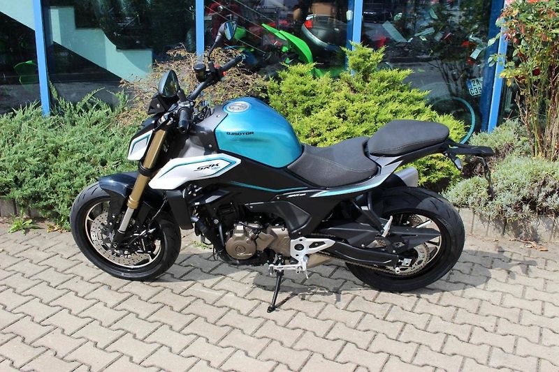 QJ Motor (2024) SRK 550 NOVINKA PRO ROK 2025 - fotka 7 z 8