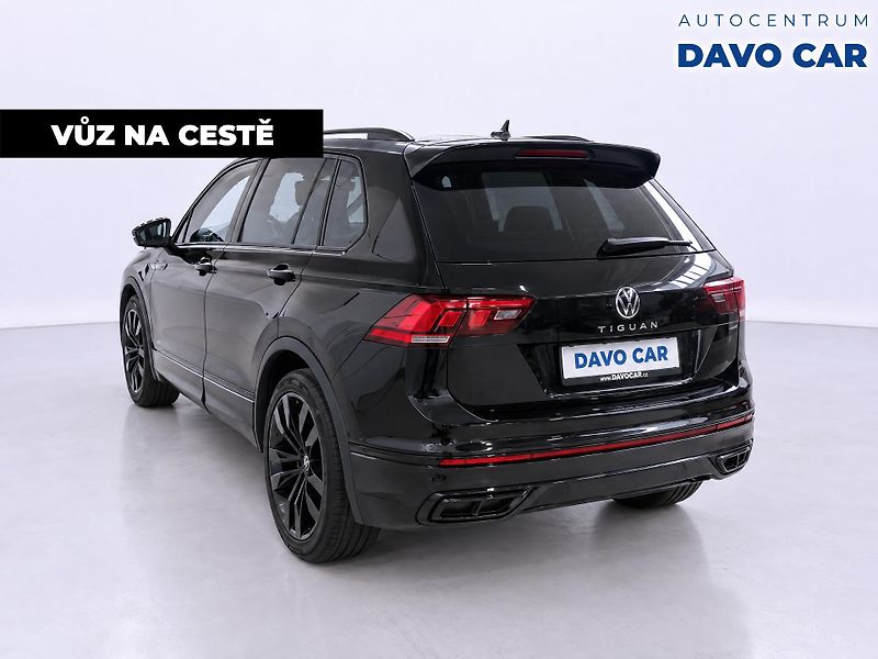 Volkswagen Tiguan 2.0 TDI 110kW 4x4 DSG R-Line D - fotka 2 z 11