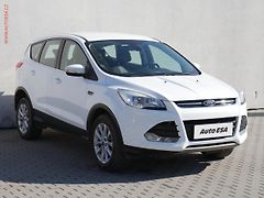 Ford Kuga (2015) 2.0 TDCi 4x4, ČR, AT, park - fotografie inzerátu