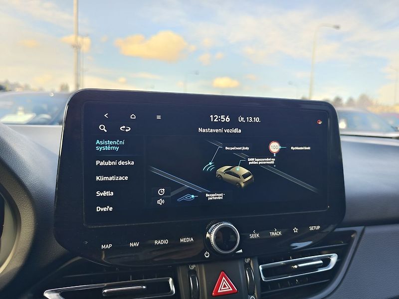 Hyundai i30 1.5 T-GDI/103kW Style - fotka 16 z 34