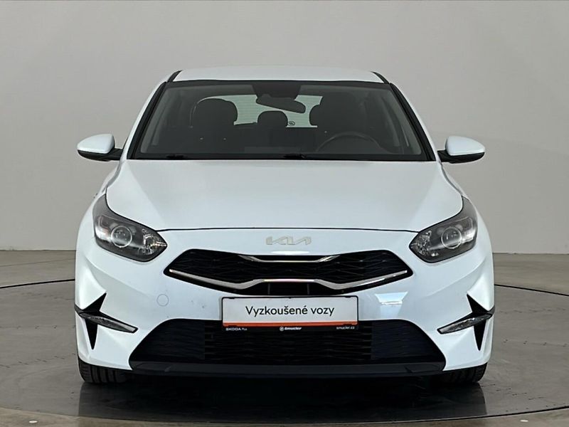 Kia Ceed Hatchback - fotka 4 z 29