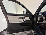 BMW M3 Competition xDrive NEW Indiv. - náhled 15