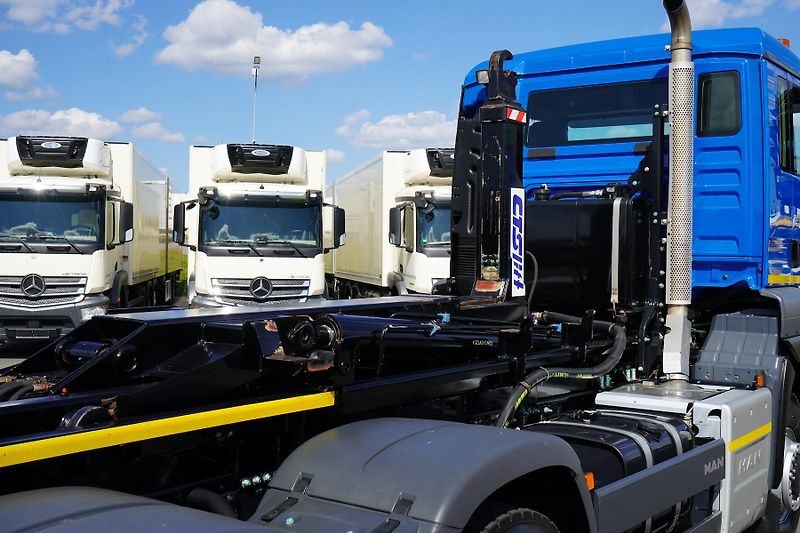 MAN TGS (2019) 33.360  / 6 X 6  / E 6 / HAKOW - fotka 52 z 67