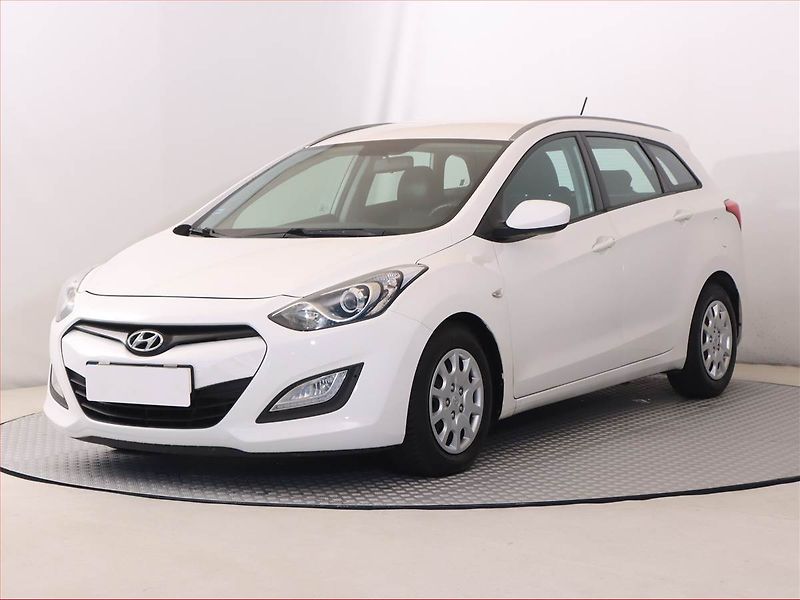 Hyundai i30 (2013) 1.6 CRDi, Serv.kniha - fotka 2 z 15