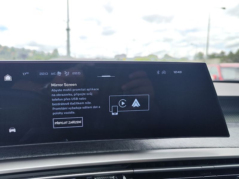 Peugeot 3008 1.2 hybrid/145kW GT e-DCS6 - fotka 27 z 40