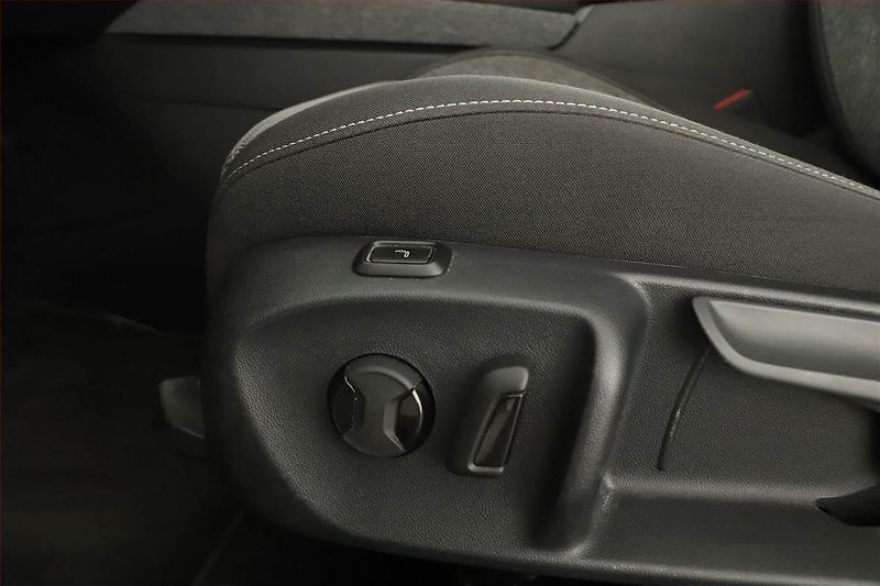 Škoda Superb (2024) Ambition 2.0 TDI - fotka 23 z 27