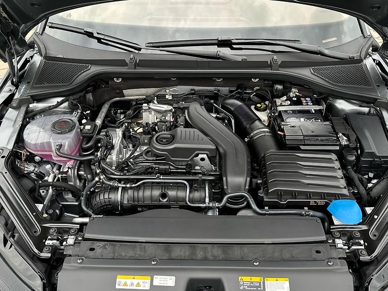 Škoda Octavia Combi 1,5 TSI 110kW DSG - fotka 17 z 24
