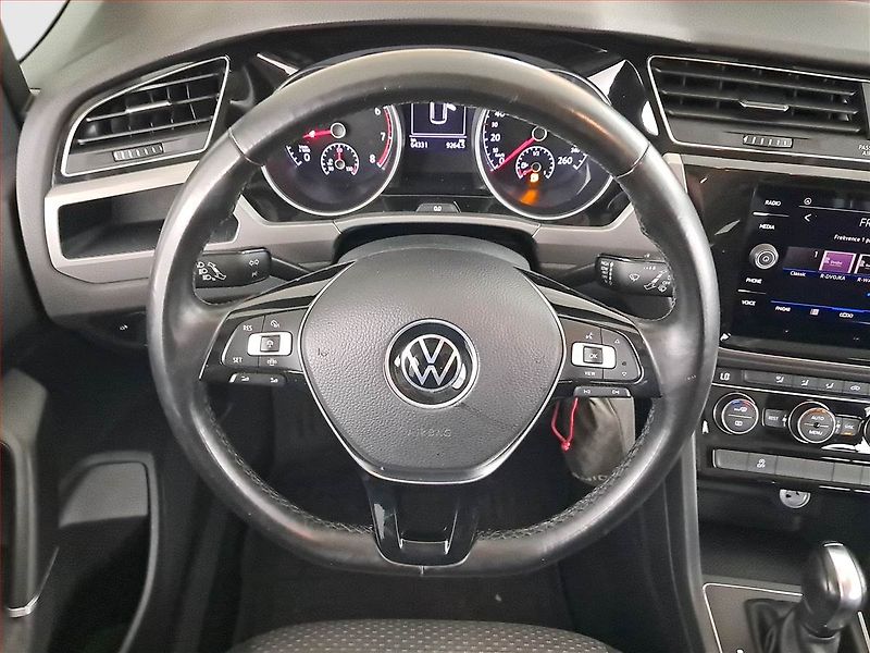 Volkswagen Touran (2020) 1.5 TSI - fotka 24 z 24