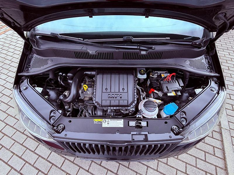 Škoda Citigo 1.0 MPi Cool Edition, Serviska - fotka 19 z 20