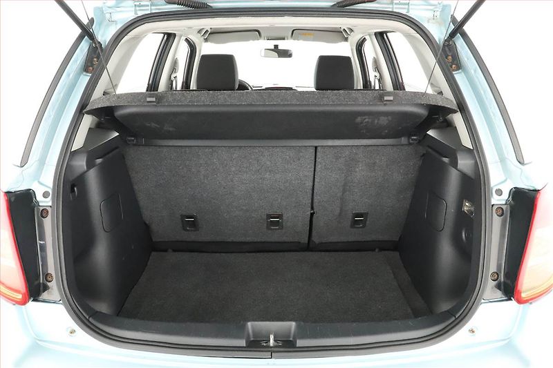 Suzuki SX4 (2009) 1.6 VVT, ČR,1.maj, udržované - fotka 10 z 13