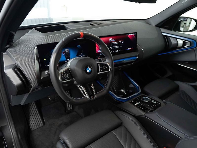 BMW X3 M50 xDrive - fotka 11 z 22