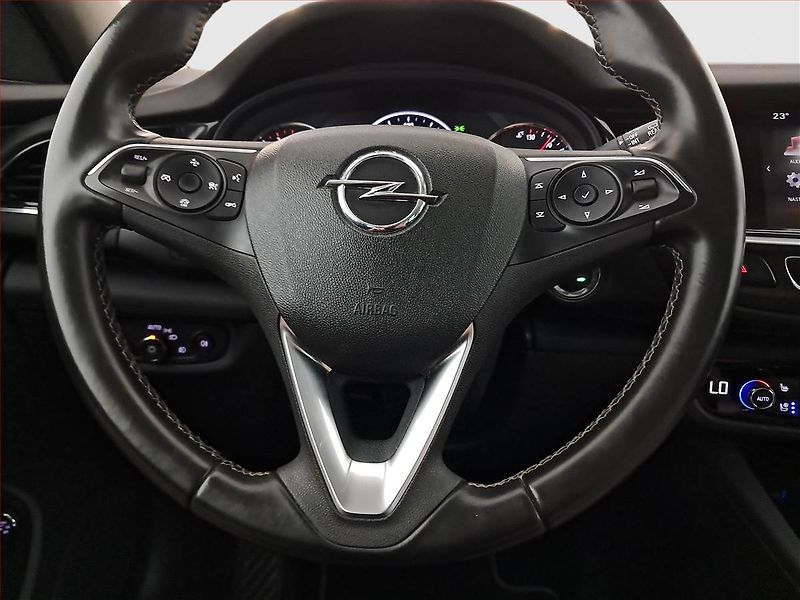 Opel Insignia (2018) 2.0 Turbo 4x4, 4X4, Automat - fotka 19 z 19