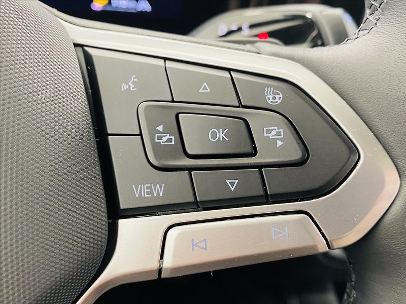 Volkswagen Tiguan 2,0 TDI 142kW 4Motion Elegance - fotka 14 z 24