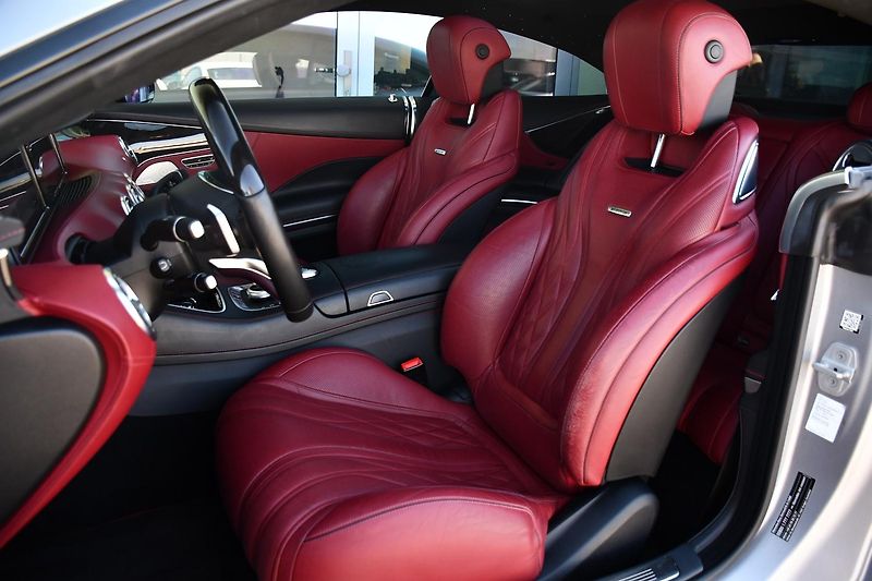 Mercedes-Benz Třídy S 63 AMG 4MATIC TOP VÝBAVA - fotka 14 z 49