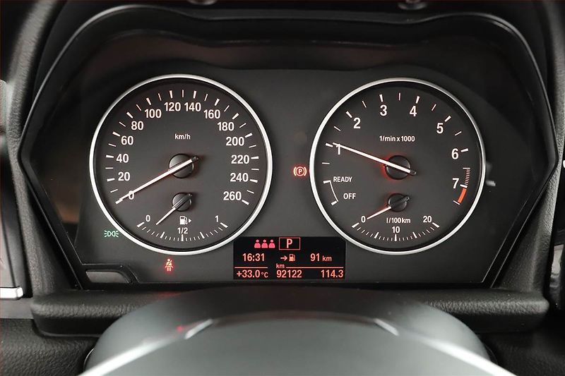 BMW Řada 2 (2015) 218i Active Tourer, Automat - fotka 10 z 15