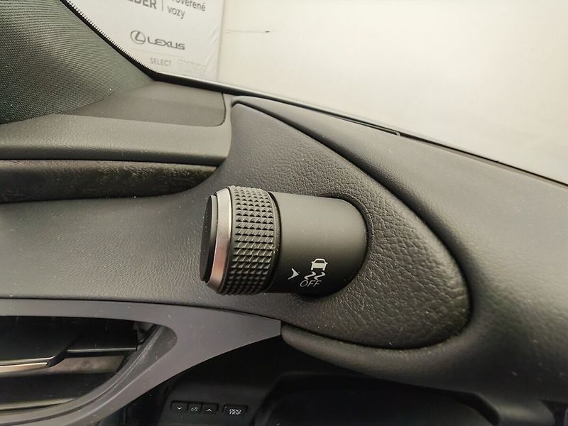 Lexus ES 300h 300h Luxury - fotka 32 z 49